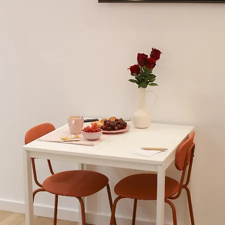 Diseno Rosa アパート ポンテアレーアス